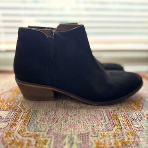 Fat Face Black Suede Booties Size 39 or 8 1/2